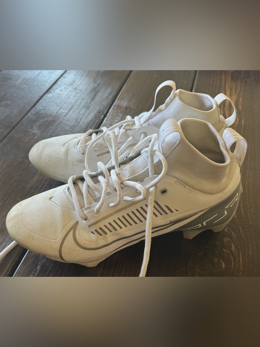 Nike vapor cleats